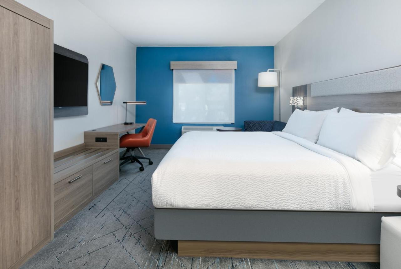 Holiday Inn Express & Suites - Dallas Park Central Northeast By Ihg Exterior foto