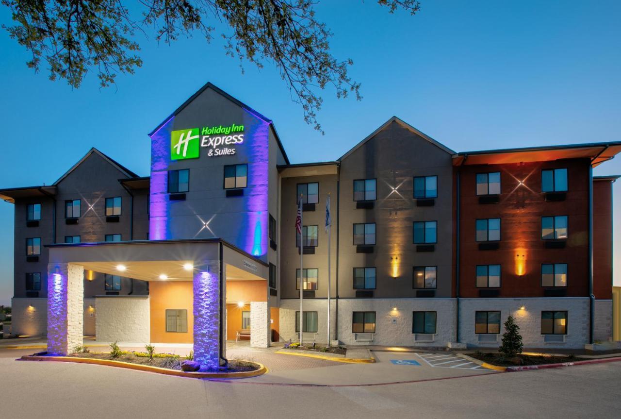 Holiday Inn Express & Suites - Dallas Park Central Northeast By Ihg Exterior foto